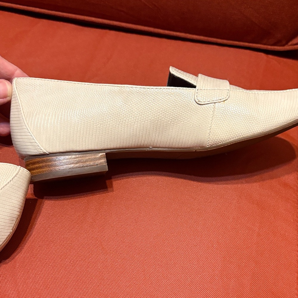 Array Cream Textured Loafers - Picture 14 of 14